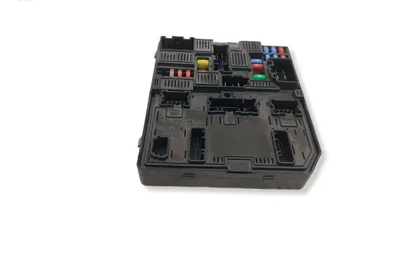 Nissan Qashqai BSM Control unit 284B75NA1A 3845495062 19240517