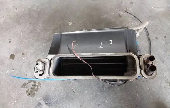 Volkswagen II LT Interior heater climate box assembly 2D0820005B