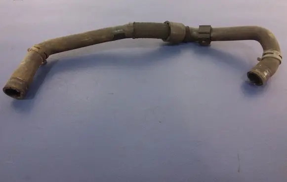 Audi A8 S8 D4 4H Engine coolant pipe/hose