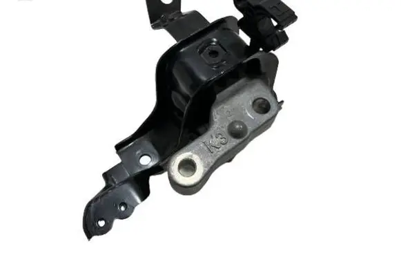 Toyota Yaris XP210 Engine mount vacuum valve 