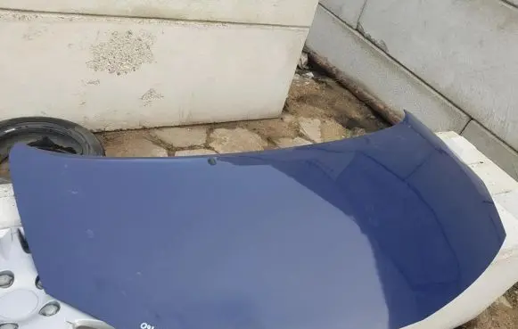Renault Twingo II Engine bonnet/hood DV460