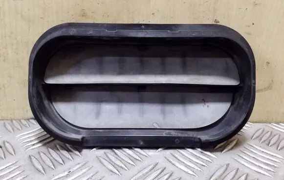 Volkswagen Polo V 6R Quarter panel pressure vent 6R0819465