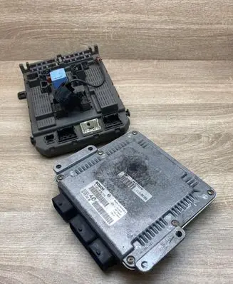 Citroen C5 Engine ECU kit and lock set 9645534980 0281010886 9646226880