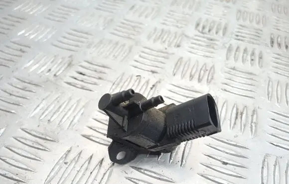Seat Cordoba (6K) Turbo solenoid valve