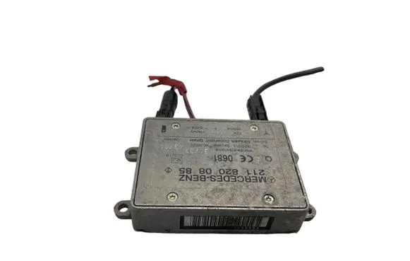 Mercedes-Benz C W203 Bluetooth antenna 2118200885