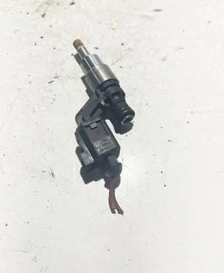 Audi A3 S3 8P Fuel injector 0261500016