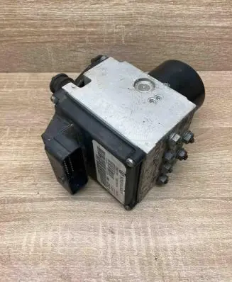 Volkswagen PASSAT B6 ABS Pump 3C0614095P 16027001A