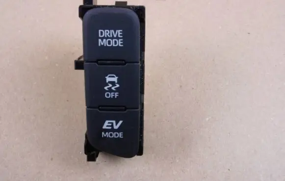 Toyota Yaris XP210 A set of switches 84970K0020