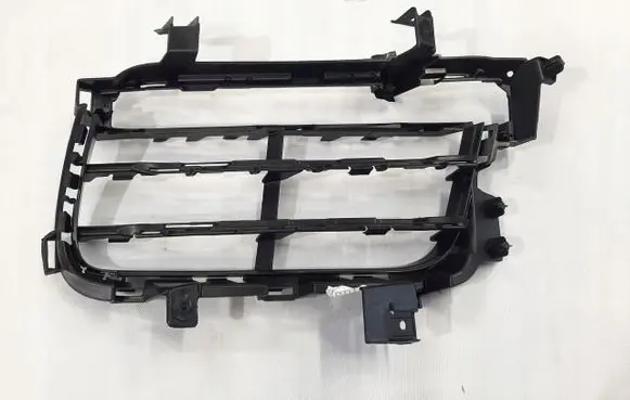 Porsche Cayenne (9Y0 9Y3) Front bumper lower grill 9Y0807682