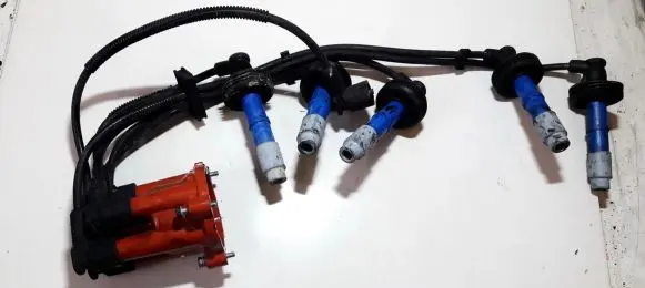 Volvo S70 V70 V70 XC Spark distributor cap 