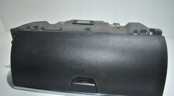 Citroen C6 Glove box 96520171ZD