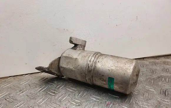 Audi A8 S8 D3 4E Air conditioning (A/C) air dryer 4E0820189G