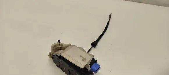 Volkswagen Phaeton Front door lock