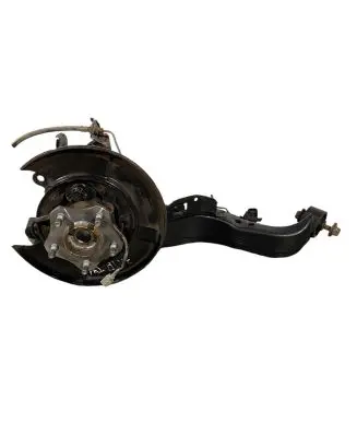 Nissan X-Trail T31 Rear wheel hub spindle/knuckle 