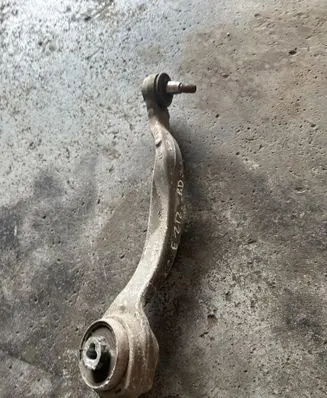 Mercedes-Benz E W212 Front control arm
