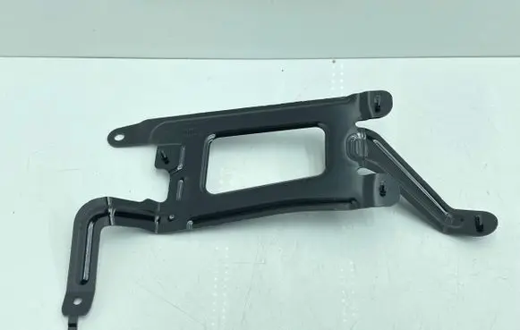 BMW 5 G30 G31 G38 Sound amplifier holder/bracket 8791012 6515 13930510