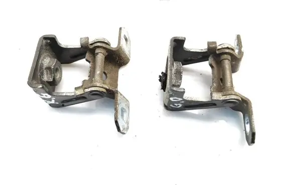 Alfa Romeo 147 Tailgate/trunk/boot hinge