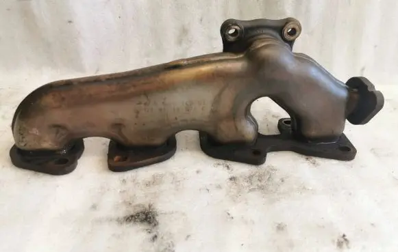 Mercedes-Benz B W246 W242 Exhaust manifold A6511400709 03113074