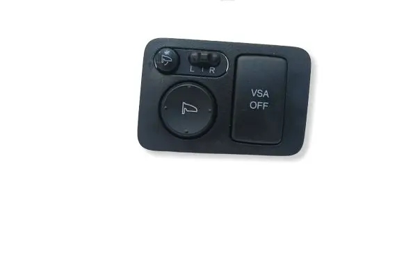 Honda CR-V Wing mirror switch M33212