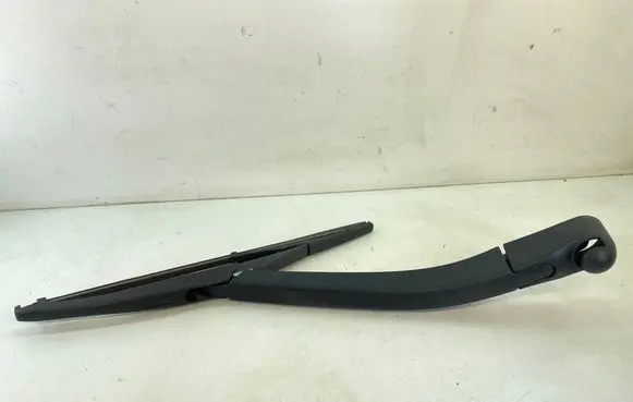 Mercedes-Benz B W245 Rear wiper blade arm A1698200444