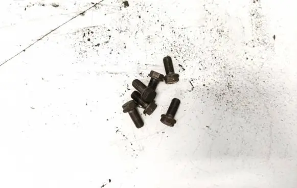 Nissan Almera N16 Nuts/bolts 