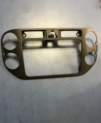 Volkswagen Golf Plus Radio/GPS head unit trim 5M0858071J 5M0858071