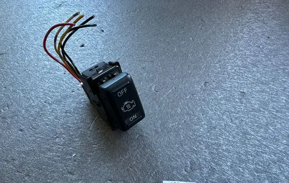 Nissan Navara Other switches/knobs/shifts 27666EB310