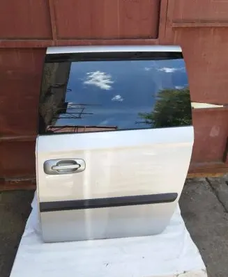 Chrysler Voyager Side sliding door 