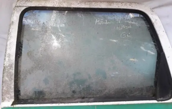 Ford Mondeo MK II Rear door window glass