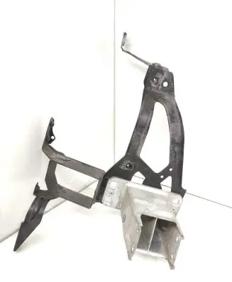 BMW 5 E60 E61 Front bumper mounting bracket 7163483 51647163483