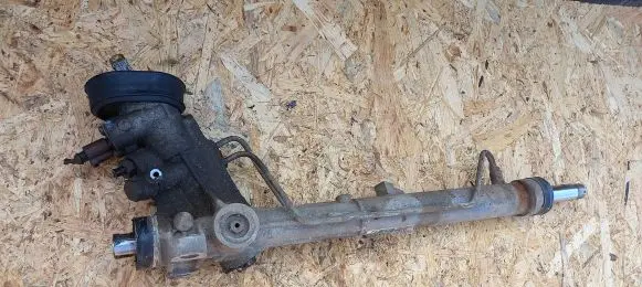 Volkswagen Polo IV 9N3 Steering rack
