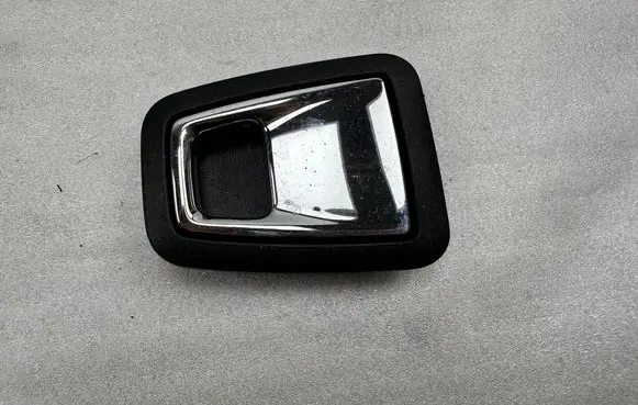 Volvo XC90 Tie down hook / loop 31462873