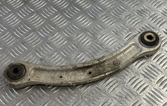 Audi Q7 4L Rear upper control arm/wishbone