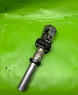 Mercedes-Benz E W212 Steering column universal joint A2044620278 5W00481 8010991