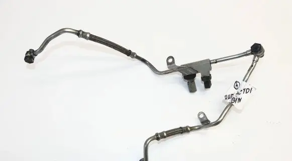 Audi Q7 4L Turbo turbocharger oiling pipe/hose 057145771J 057145772N