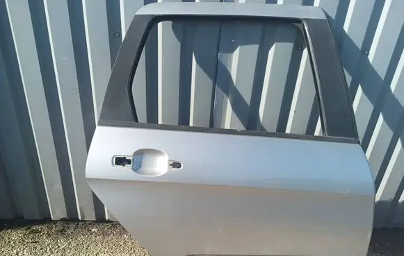 Peugeot 308 SW Rear door 