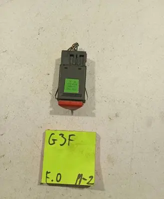 Audi A3 S3 8L Hazard light switch 8L0941509F
