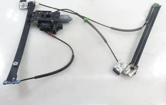 Volkswagen Polo III 6N 6N2 6NF Front door window regulator with motor 6N3959802C