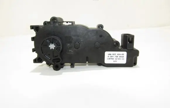 Mercedes-Benz E W212 Central locking motor A2047500060