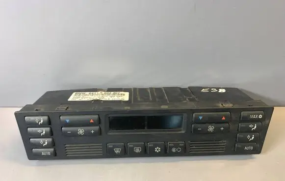 BMW 7 E38 Climate control unit 6903307