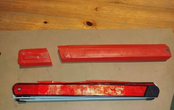 Peugeot 407 Emergency warning sign E2027R030415 030415