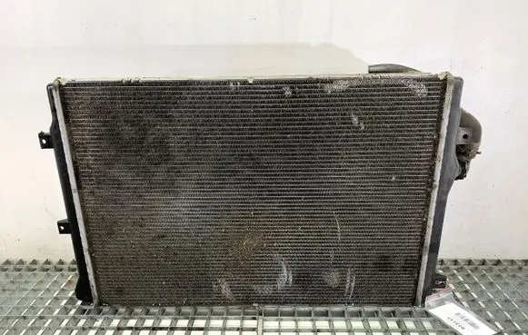 Volkswagen PASSAT B7 Coolant radiator 3C0121253AR
