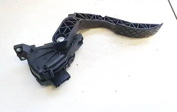 Audi A4 S4 B7 8E 8H Accelerator throttle pedal 8e1721523c 6pv008375-05