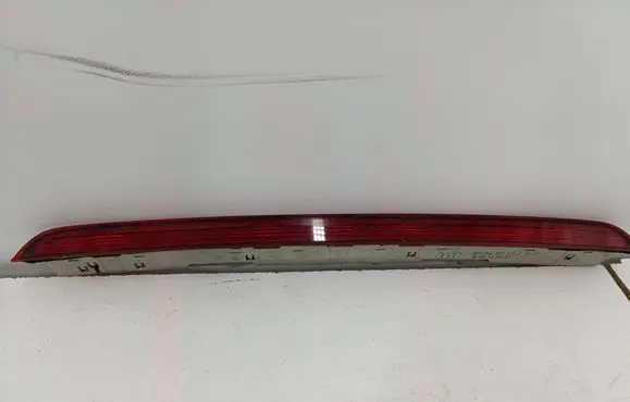 Audi A4 S4 B8 8K Third/center stoplight 8K9945097