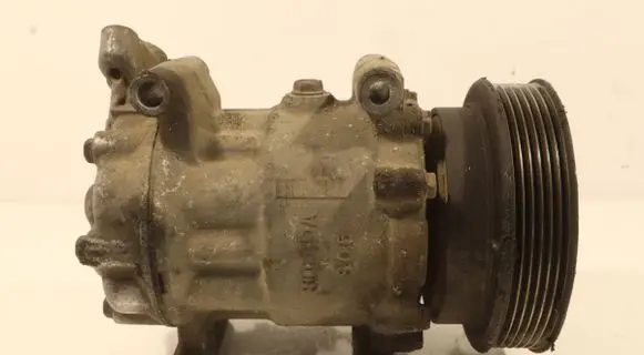 Renault Kangoo II Air conditioning (A/C) compressor (pump) SD6V12