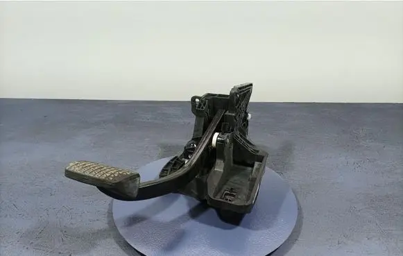 Opel Insignia A Accelerator throttle pedal 84187598