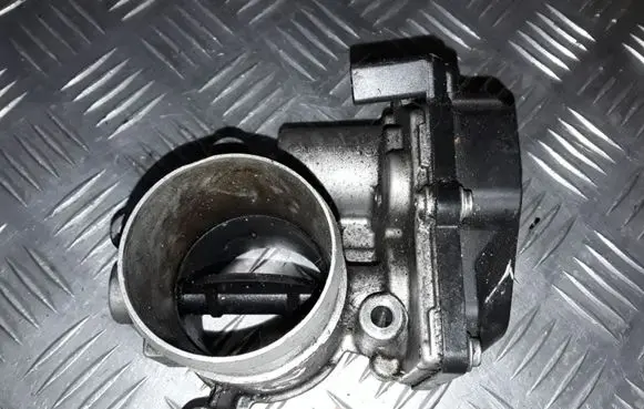 Audi A4 S4 B8 8K Throttle valve 03L128063D A2C53337753
