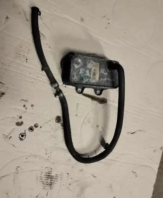 Porsche Boxster 986 Engine oil radiator 99610702507
