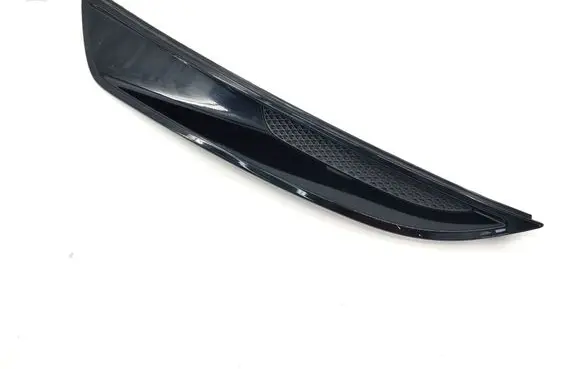 Ford Kuga I Front bumper lower grill 8V4115A282A