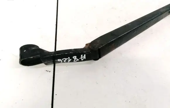 Hyundai Getz Front wiper blade arm